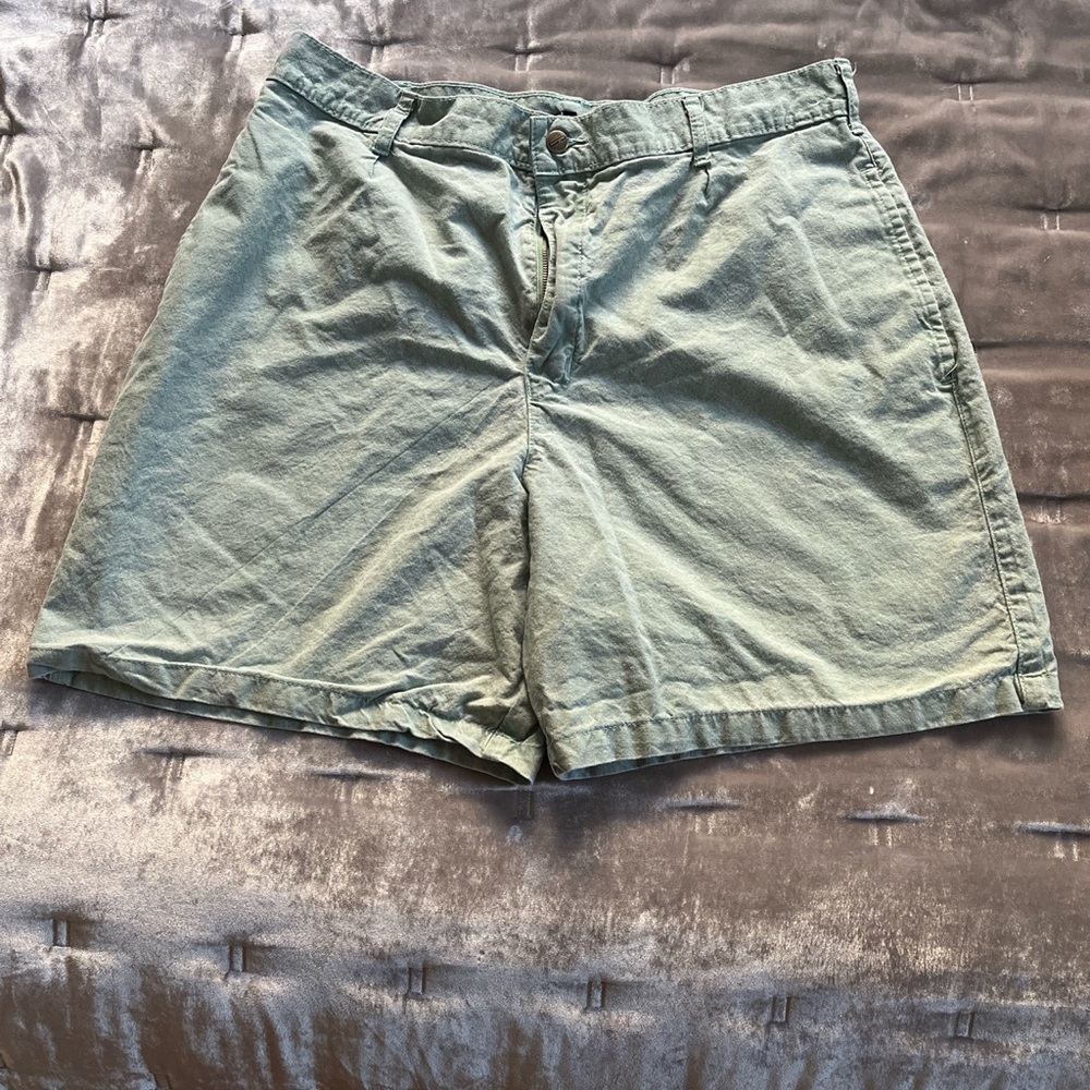 Vintage Gotcha shorts size 33